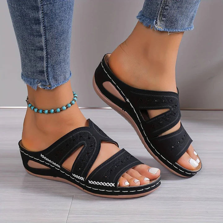 Adriana™ - Rutschfeste orthopädische Sandalen
